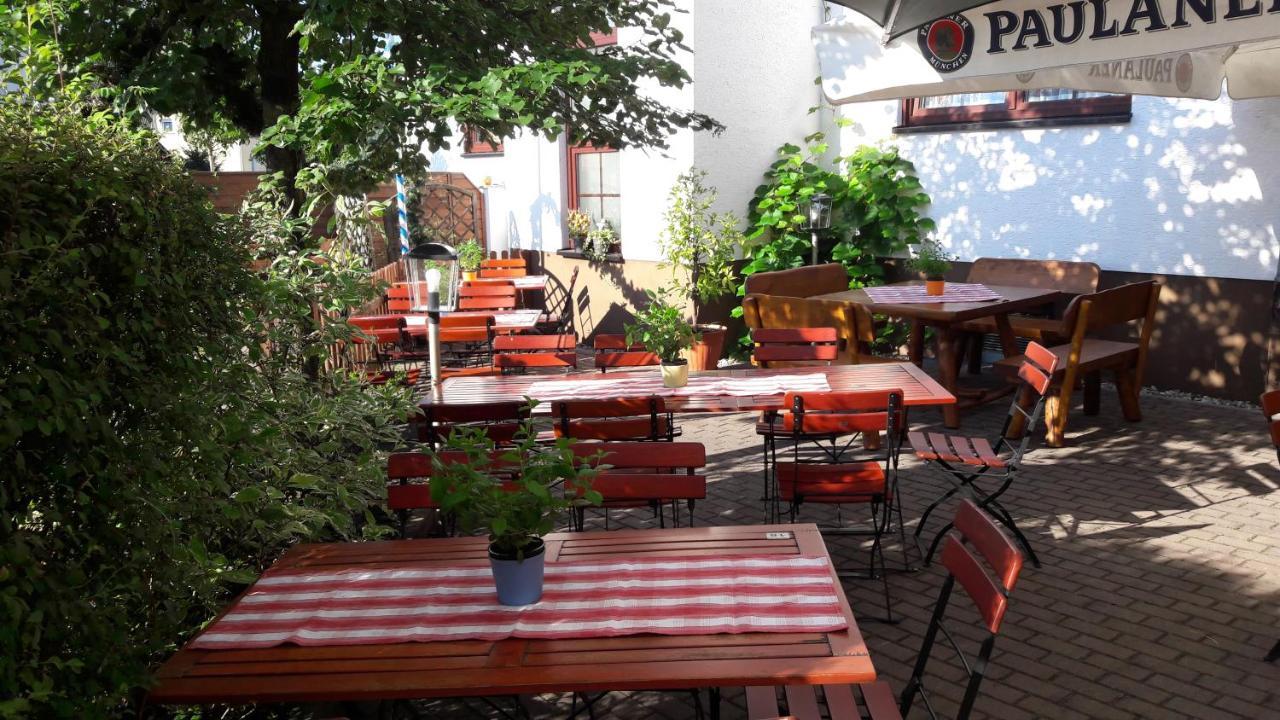 Hotel Lindenhof Рёдермарк Экстерьер фото